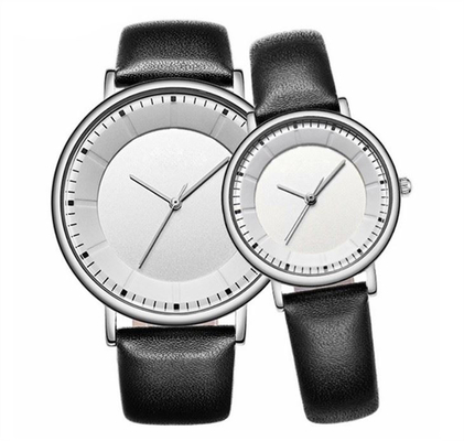 Ensemble assorti de montres à quartz pour montre-bracelet en cuir d'alliage
