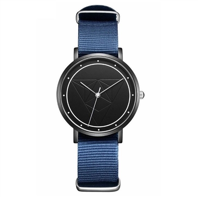 Le minerai en nylon de montre-bracelet de Digital a renforcé la caisse d'alliage de miroir en verre