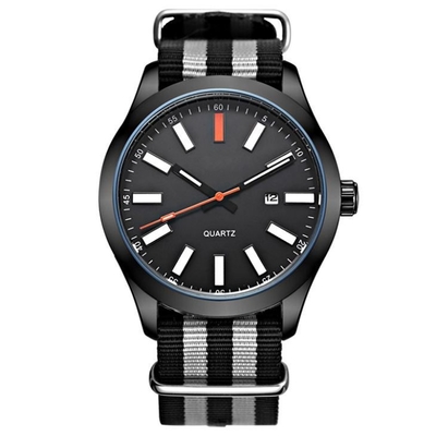 les sports analogues de montre-bracelet de 275mm de quartz des hommes en nylon de mouvement observent