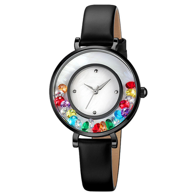 Montre à quartz tendance et élégante en alliage de montre gemme pour femme