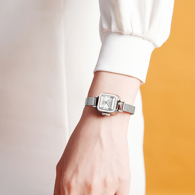 montre-bracelet de quartz d'alliage de 22cm avec la largeur de bande de 8mm pour des femmes