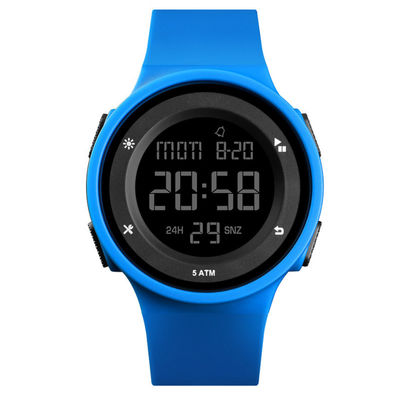 Montre de sport de silicone des montres des couples ultra-minces multifonctionnels de silicone de sports