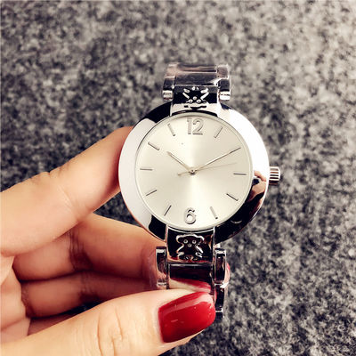 Épaisseur imperméable de la montre-bracelet 12mm de quartz de l'alliage 5ATM pour les hommes