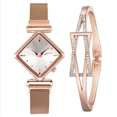ODM imperméable Availbale d'ensemble de cadeau de montre et de bracelet de dames 3Bar