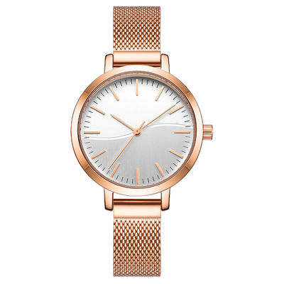 Calorifuge résistant à la corrosion imperméable de femmes de montre-bracelet de luxe de quartz