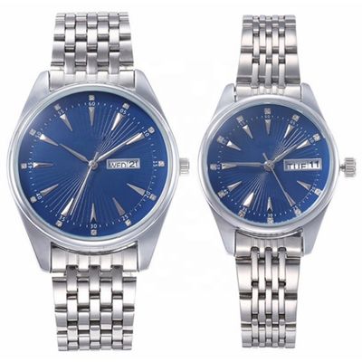 Scratchless appareillent des montres pour des couples a stigmatisé le verre renforcé