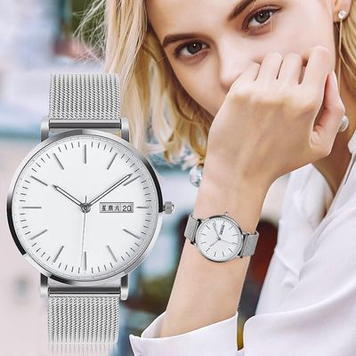 Montre 3BAR 3Needles résistant à l'eau de Rose Gold Women Quartz Wrist
