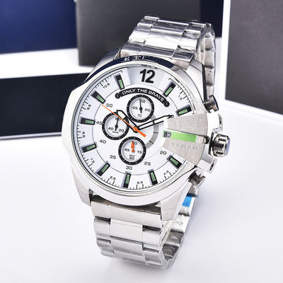 Boîtier en acier inoxydable des montres-bracelet des grands hommes de cadran de mouvement de quartz