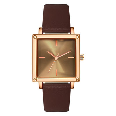 Montres femelles de quartz antique carré de poignet de femmes de mouvement du Japon