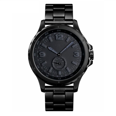 Cadran de montre du quartz des hommes de galvanoplastie de noir d'IP petit avec la courroie de 22mm solides solubles